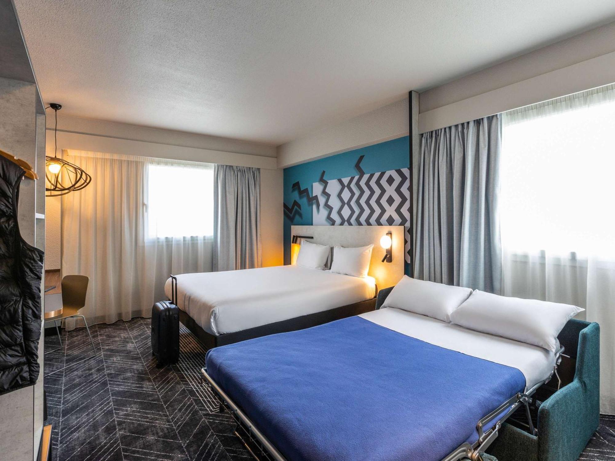 Ibis Styles Bordeaux Centre Meriadeck Exterior foto
