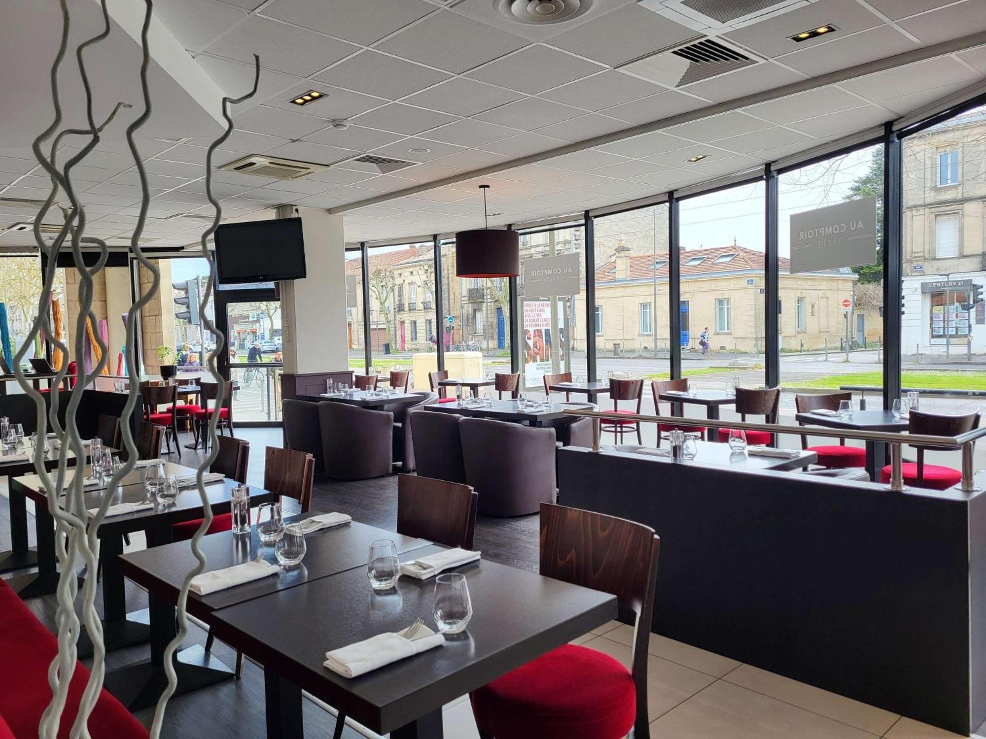 Ibis Styles Bordeaux Centre Meriadeck Exterior foto