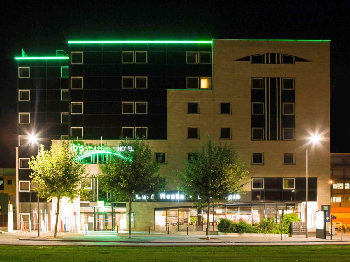 Ibis Styles Bordeaux Centre Meriadeck Hotel Exterior foto